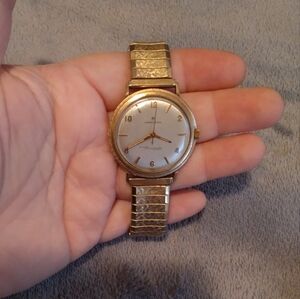 Hamilton Thinomatic watch 10k Gold filled vintage works great stretch band